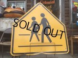 Vintage Road Sign Crosswalk (MA890)