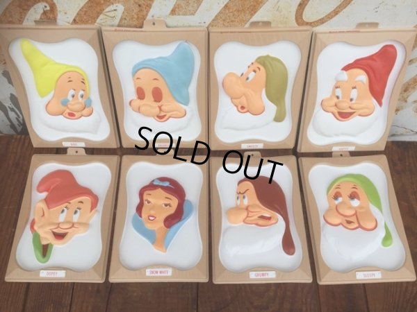 画像2: 50s Vintage Disney Snow White & 7 Dwarfs Plaques Set (MA974)