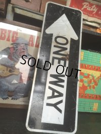 Vintage Road Sign ONE WAY (MA988)