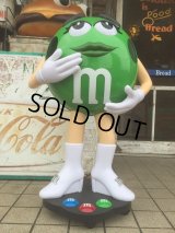 M&M'S STORE DISPLAY GREEN (MA998)