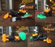 画像2: 90s Vintage Daffy Duck Pvc (AL154) (2)