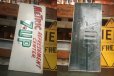 画像2: Vintage 7UP Soda Metal Sign Metric Refreshment Center (AL238) (2)