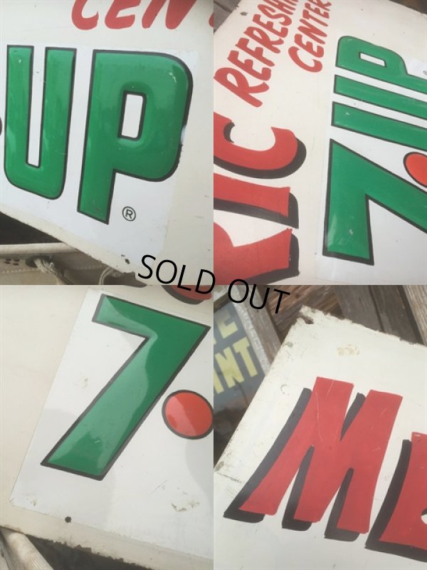 画像5: Vintage 7UP Soda Metal Sign Metric Refreshment Center (AL238)