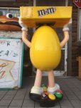 画像3: Vintage M&M's Store Display Yellow (AL306)