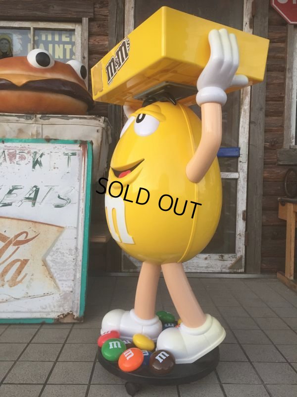 画像2: Vintage M&M's Store Display Yellow (AL306)