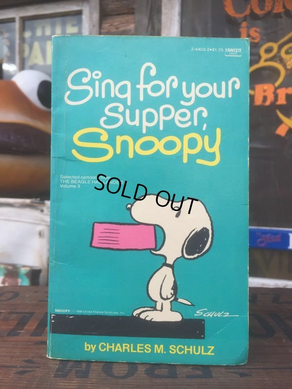 画像1: Vintage Snoopy Paperback Comic (AL326) 