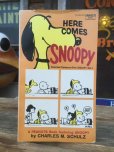 画像1: Vintage Snoopy Paperback Comic (AL333)  (1)