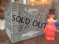 Vintage Meadow Gold Dairies Plastic Crate Box (AL451)