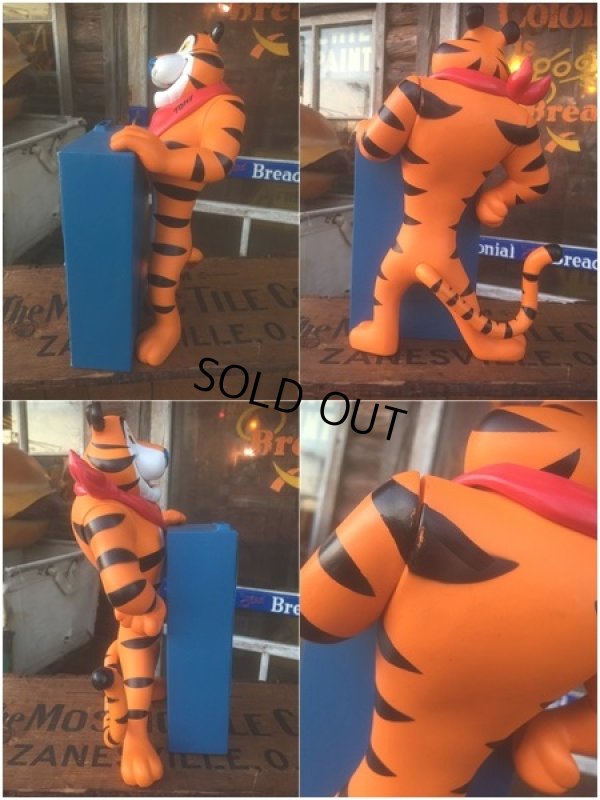 画像2: Vintage Kellogg Tony the Tiger Bank Doll (AL458)