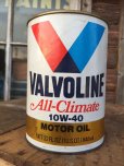 画像1: SALE！ Vintage Valvoline 1 Quart Motor Oil Can  (AL4190)  (1)