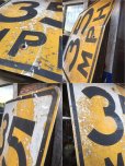 画像2: Vintage Road Sign 35 MPH (AL710) (2)