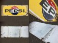 画像4: Vintage Pepsi Bottle Cap Porcelain Sign (AL736) (4)