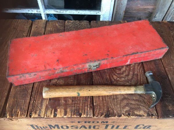 画像1: Vintage Tool Box Red (AL783)