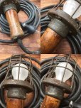 画像2: Vintage ESSCO KEYSTONE Industrial Wood Handle Trouble Lamp (AL805) (2)