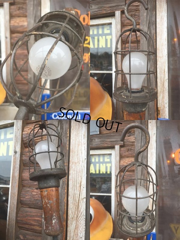 画像3: Vintage ESSCO KEYSTONE Industrial Wood Handle Trouble Lamp (AL805)
