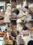 画像2: Vintage W.Coyote Plush Doll 65cm (AL846) (2)