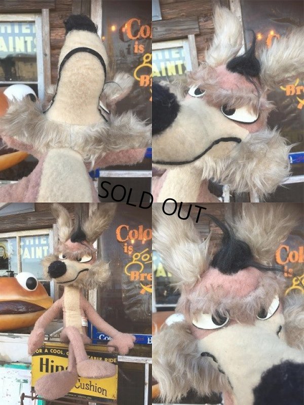 画像2: Vintage W.Coyote Plush Doll 65cm (AL846)