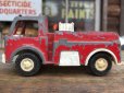 画像1: 70s Vintage TootsieToy Die Cast Mini Car Firetruck (AL885) (1)