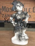 Vintage Weird People Ceramic Statue (AL910)