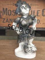 Vintage Weird People Ceramic Statue (AL910)