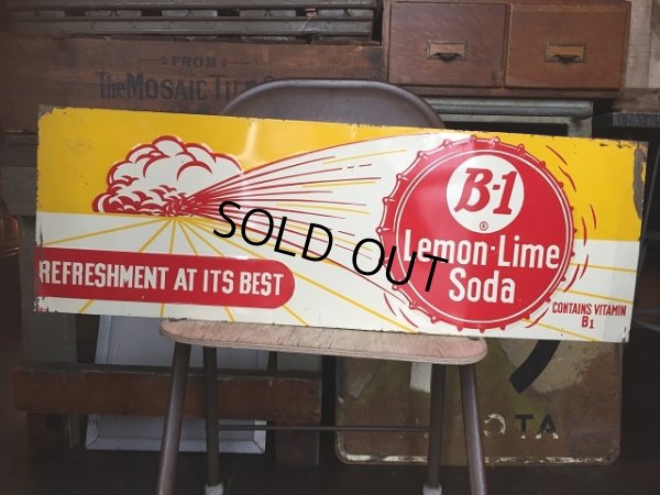 画像4: 40s Vintage B-1 Lemon Lime Soda Embossed Metal Sign (AL926)