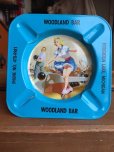 画像1: 50s Vintage Pin-Up Girl Ashtray WOODLAND BAR (AL941) (1)