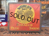 Vintage World's Navy Tabacco Tin Box (AL7977)