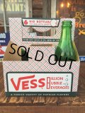 Vintage Soda 6 Pac bottles Cardboard carrying case Vess ( (AL0098)