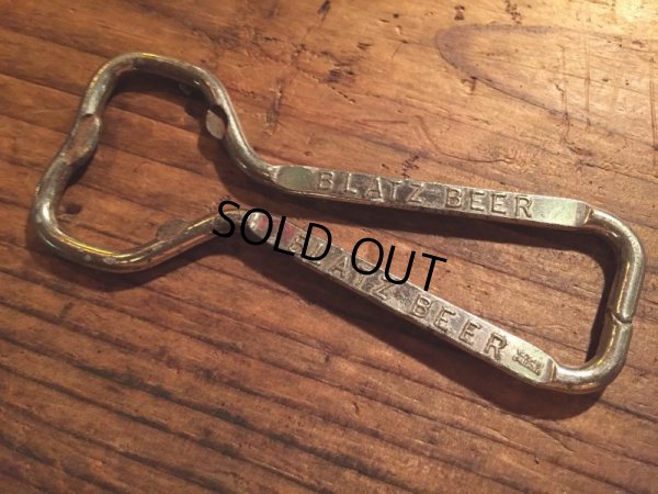 画像1: Vintage Bottle Opener Blatz Beer  (AL2826)