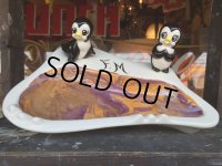 Vintage Ceramic Penguin Cigarette Ashtray (J125)
