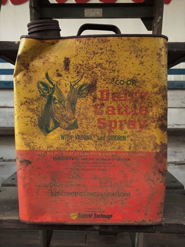 画像2: Vintage Dairy Cattle Spray U.S. Two Gallon (J132)