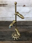 画像1: Vintage Brass Gloved Hand Clip Stand JAPAN (J204) (1)