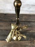 画像5: Vintage Brass Gloved Hand Clip Stand JAPAN (J205)