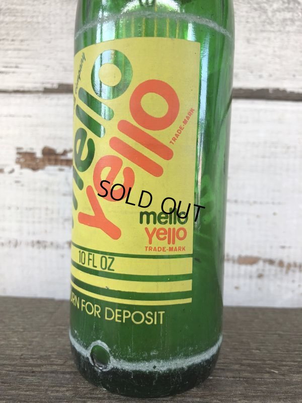 画像7: Vintage Soda Glass Bottle Mello Yello (J243)