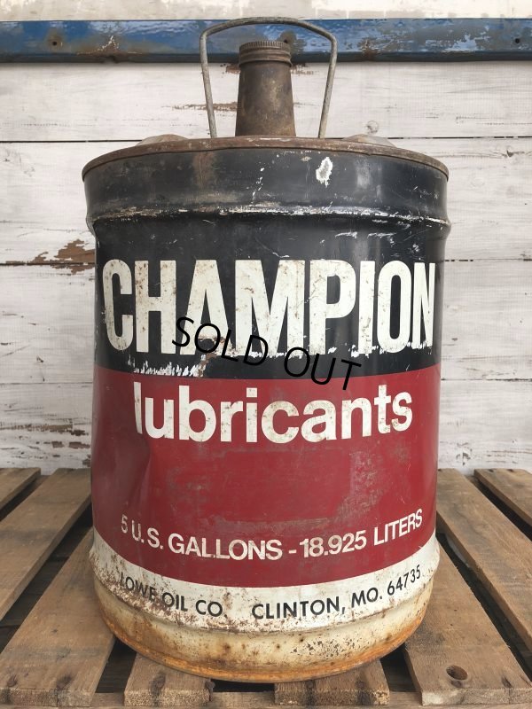 画像3: Vintage Champion 5 GAL Gas Oil Can (J300)  