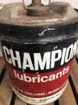 画像9: Vintage Champion 5 GAL Gas Oil Can (J300)  