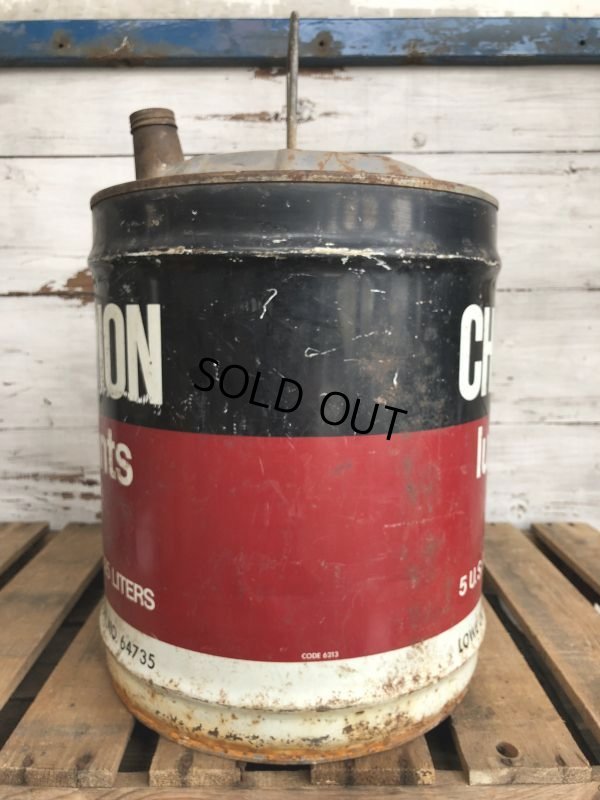 画像2: Vintage Champion 5 GAL Gas Oil Can (J300)  