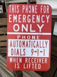 画像1: Vintage Sign THIS PHONE FOR EMERGENCY ONLY (J321)   (1)