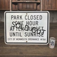 Vintage Road Sign PARK CLOSED (J332)  