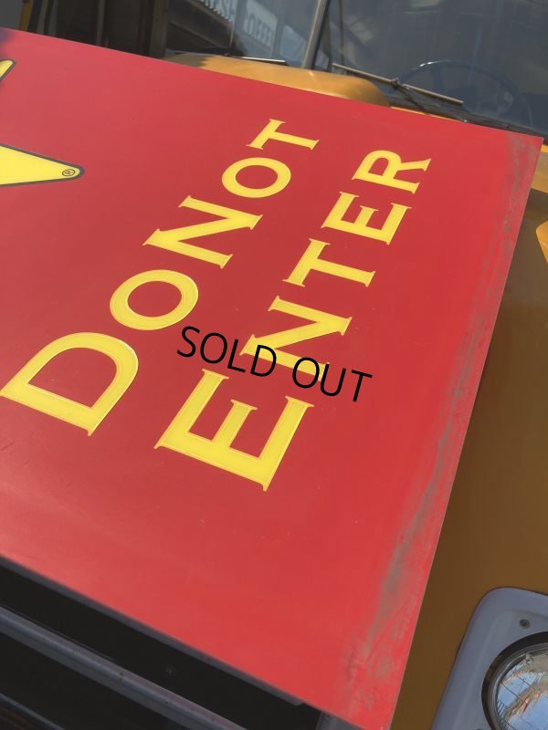 画像3: Vintage Original Carl's Jr Drive-thru Sign DO NOT ENTER (J378)