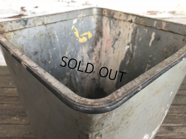 画像7: Vintage UAN - DEE Industrial Metal Trush Can (J392)