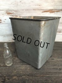 Vintage UAN - DEE Industrial Metal Trush Can (J392)