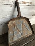 画像3: Vintage WHITE Industrial Metal Dust Pan (J394)