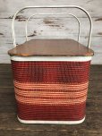 画像2: Vintage Wicker Picnic Basket Red (J441) (2)