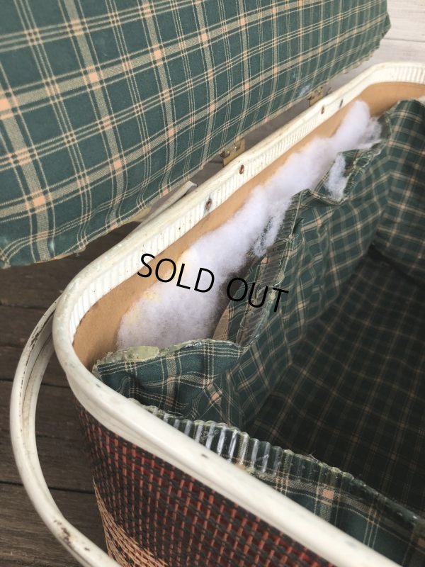 画像7: Vintage Wicker Picnic Basket Red (J441)