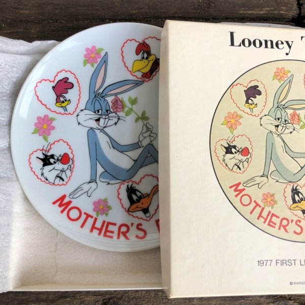 画像2: 70s Vintage Bugs Bunny 1977 Mothers's Day Plate (J700)