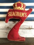 画像1: Vintage Seagram's 7 Crown Whiskey Pillow (J723) (1)