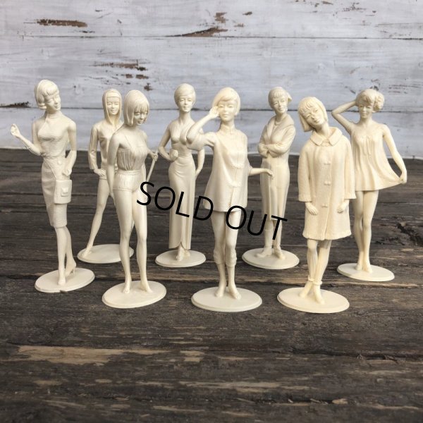 画像1: 60s Louis Marx Campus Cuties Figures Set of 8 (J774)