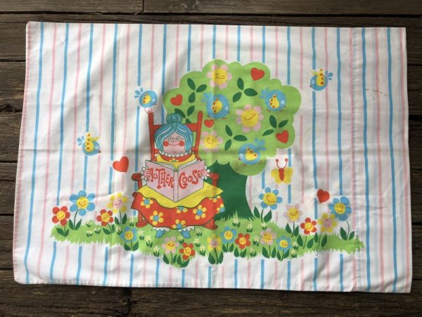 画像2: 70s Vintage Mother Goose Pillow Case (J852)