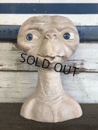Vintage E.T. the Extra-Terrestrial Ceramic Statue (J950)